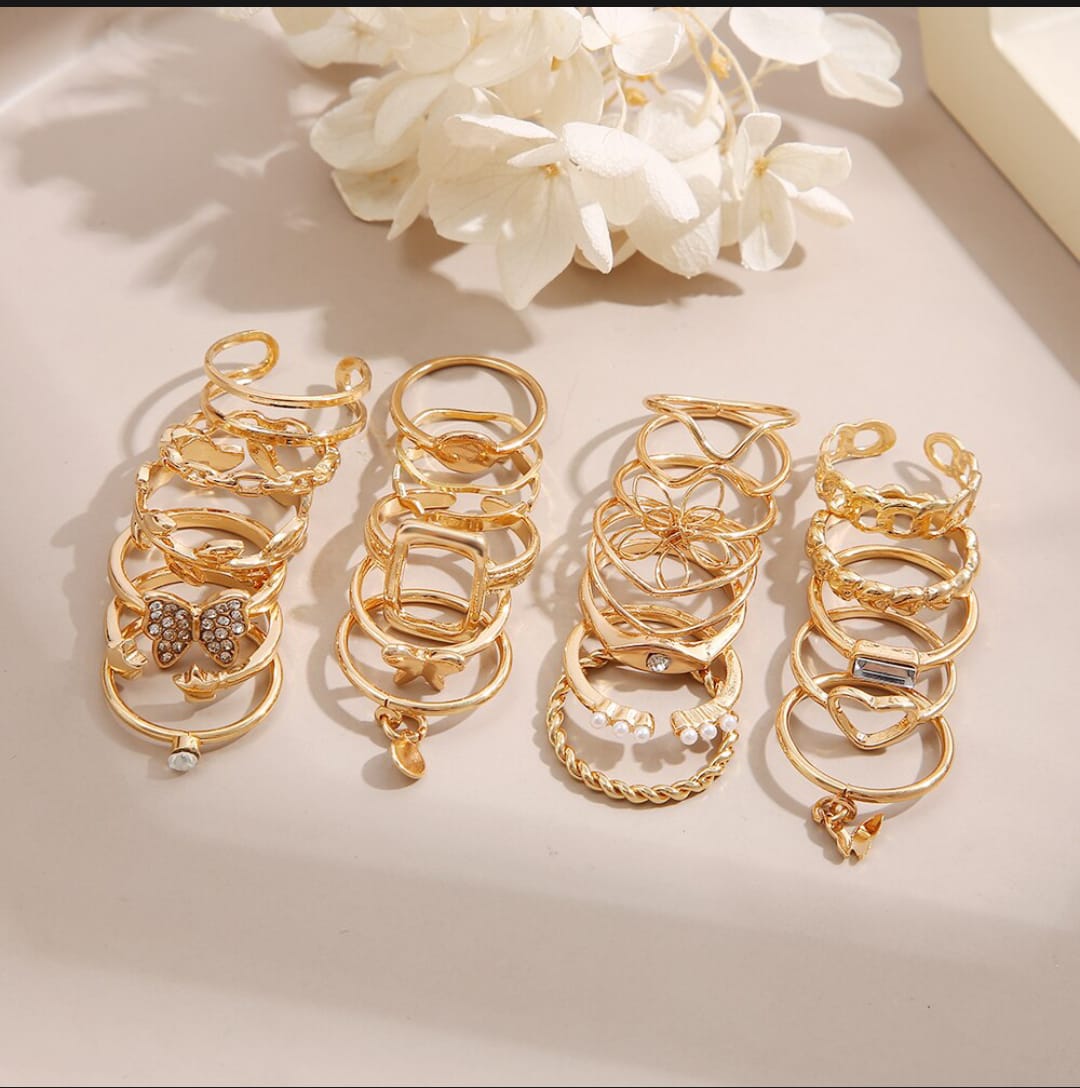 23 Sets Of Women Rings